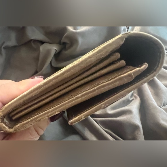 Gucci Wallet - Picture 2 of 8